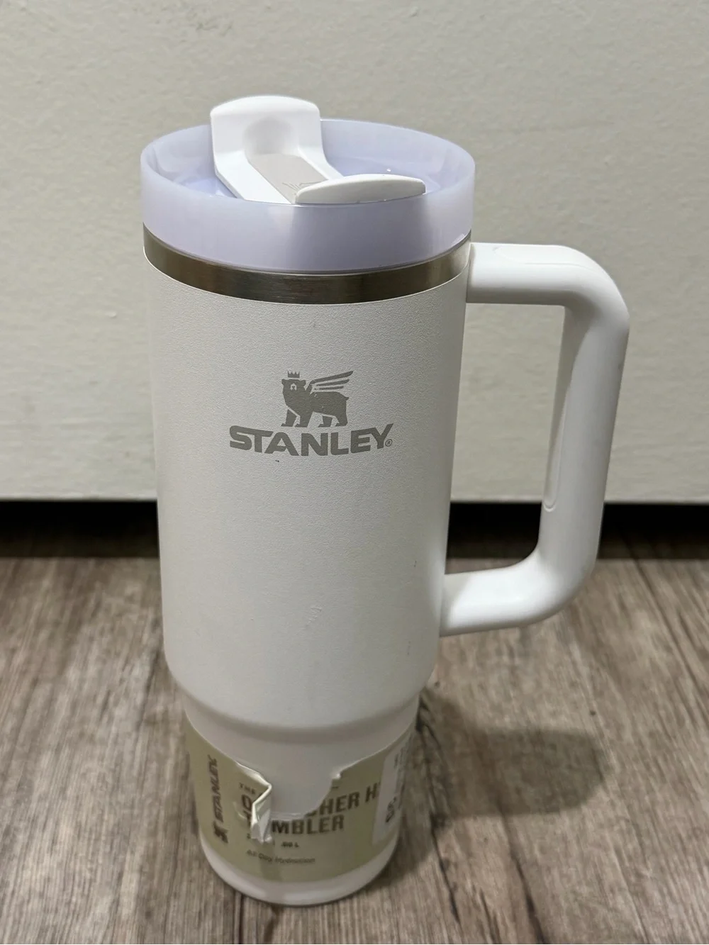 Stanley 30 oz Quencher H2.0 Flowstate Tumbler Frost White NEW No Straw See Flaw - Picture 2 of 10